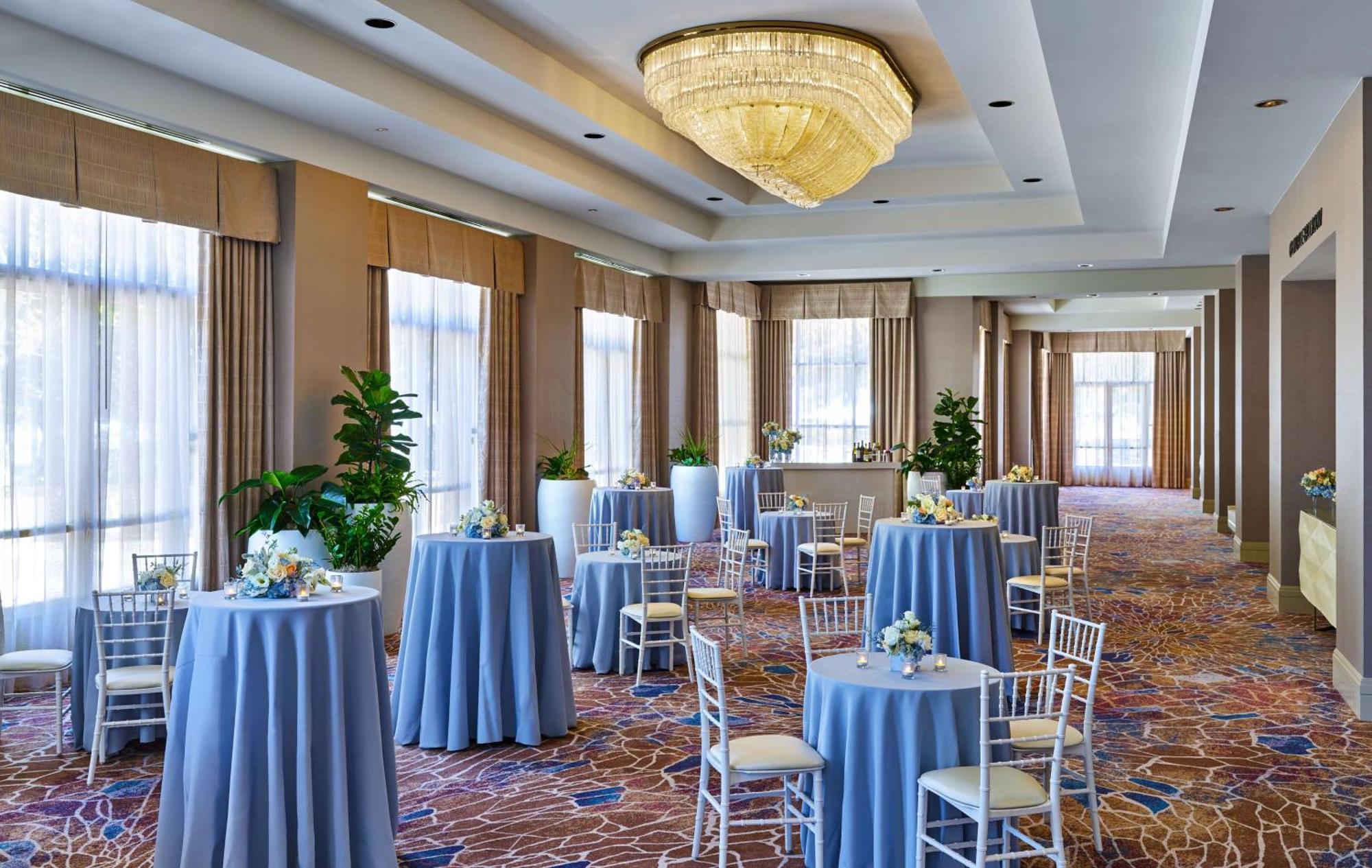 Hilton Los Angeles North-Glendale & Executive Meeting Center Extérieur photo