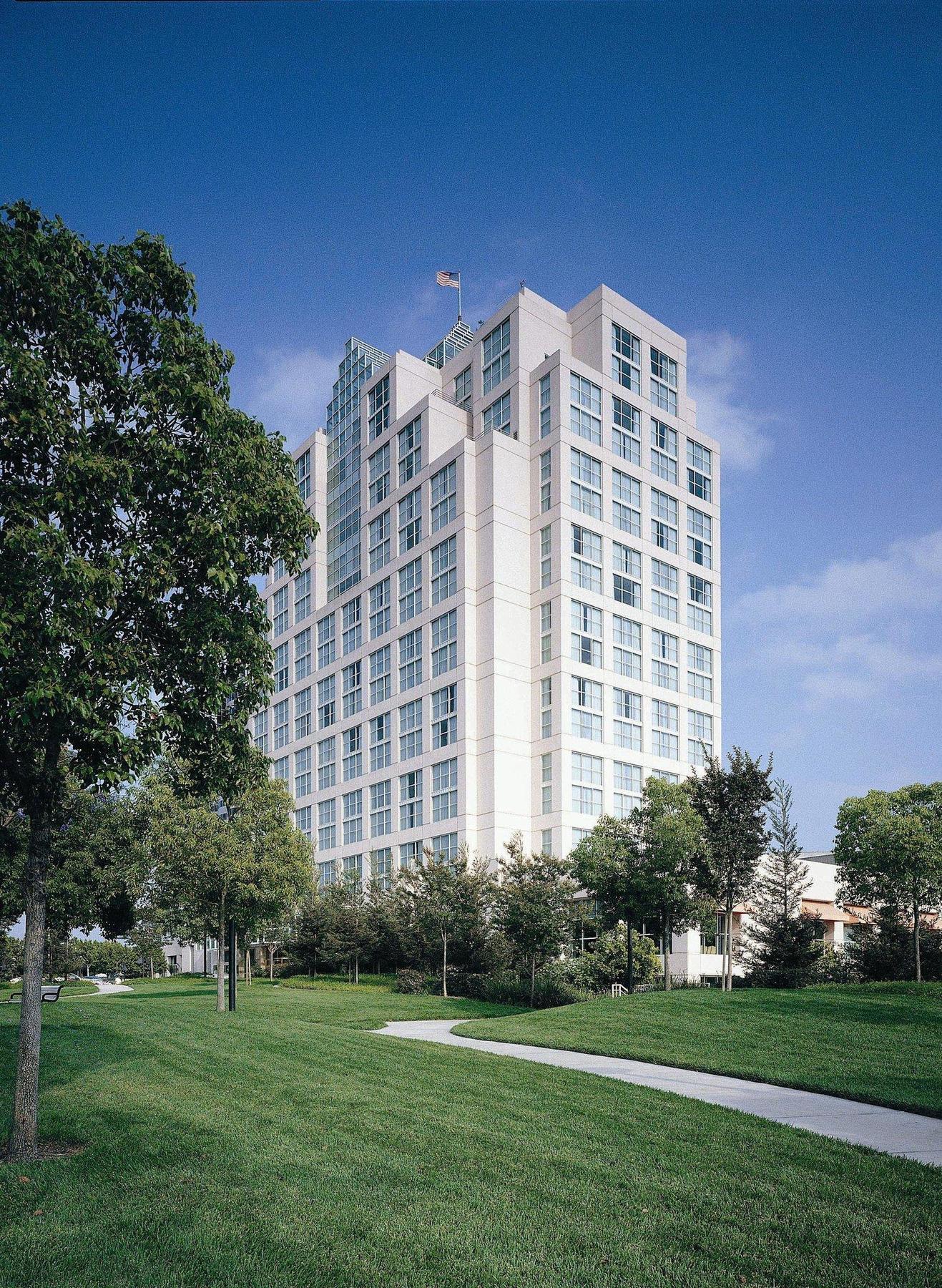 Hilton Los Angeles North-Glendale & Executive Meeting Center Extérieur photo